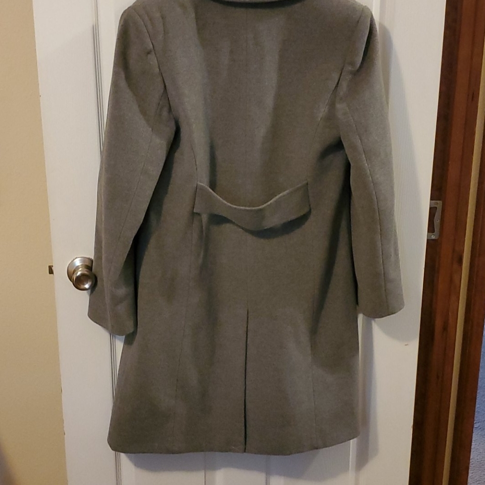 Jacket - Picture 4 of 4